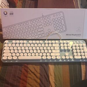 Used Wired Retro Round-Key Keyboard - White and Light Blue